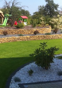 Galeria ogrodzeniaGaleria ogrodzenia Ogrodzenia i elewacje kamienne toruń bydgoszcz -  Murek oporowy z piaskowca